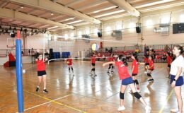 Çiğli’de Yaz Spor Okullarıyla Hareketli Tatil