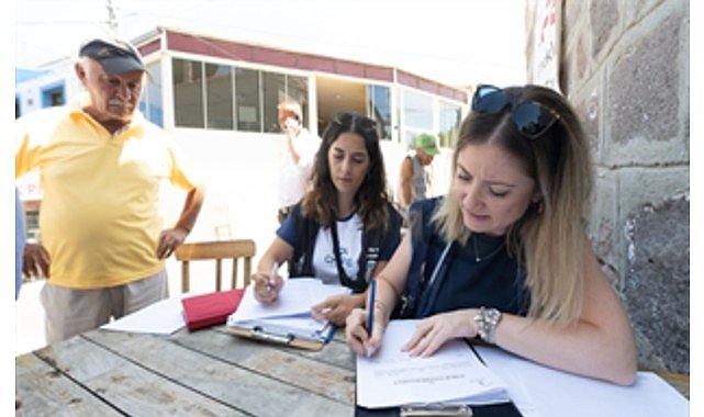 İzmir Büyükşehir Belediyesi saha ekipleri yangının yaralarını sarıyor