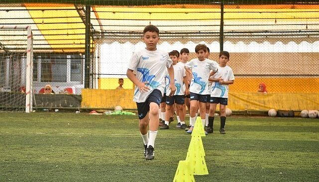 Beylikdüzü’nde Yaz Spor Okulları Renkli Başladı