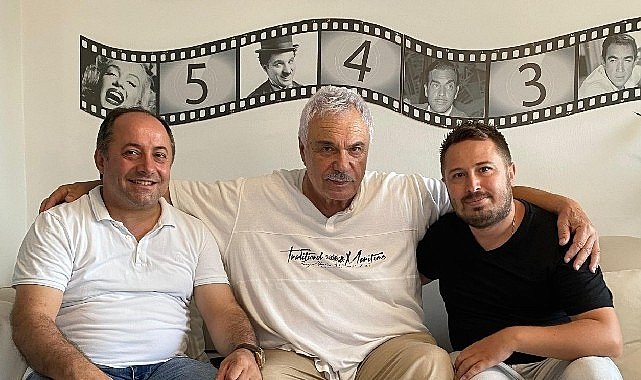 Halil Ergün ve Genç Sanatçılar Etiler’de Buluştu