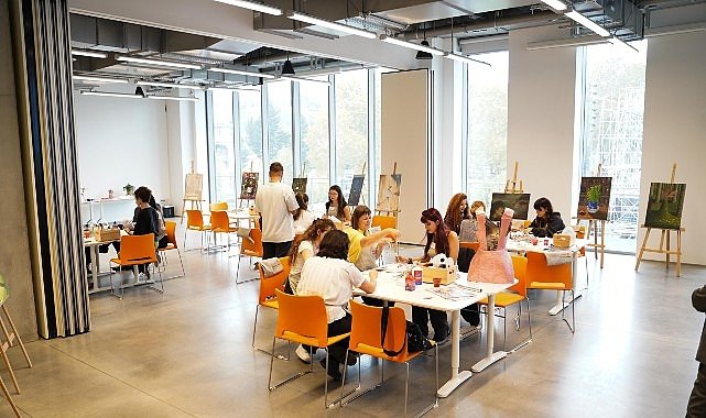 Bir Hayalin İzinde Projesi Üçüncü Dönemde 50 Kız Öğrenciyi Bekliyor