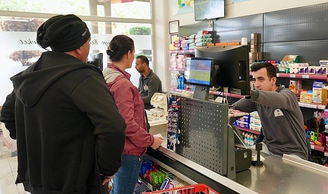 Burhaniye’de Enflasyona Karşı Ekonomik Alışveriş Fırsatı