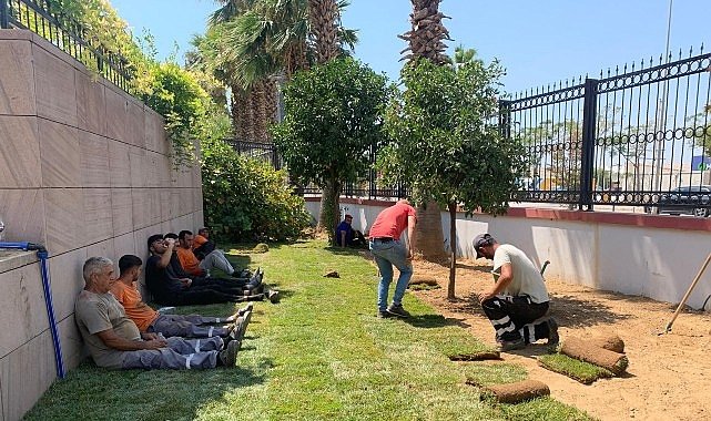 İzmir Adliyesi’ne EÜ Bayındır MYO’dan Yeşil Dokunuş