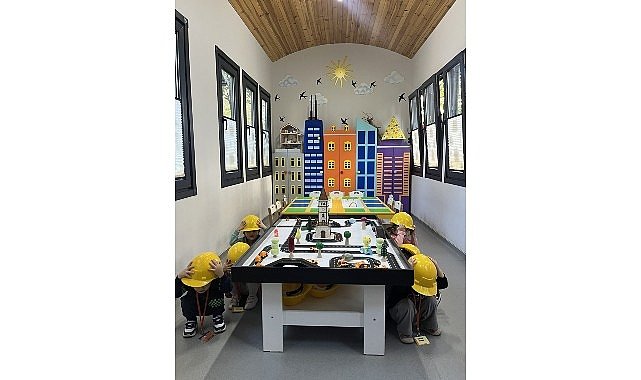 Kocaeli’de Minik Mimarlara Afet Bilinci Eğitimi Verildi