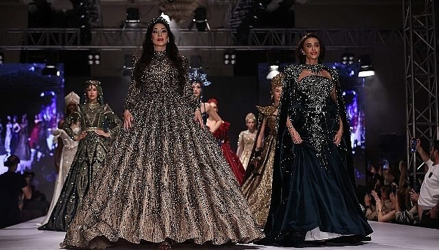 Özge Ulusoy’dan Evlilik Yorumu: Bana da Sürpriz Olur